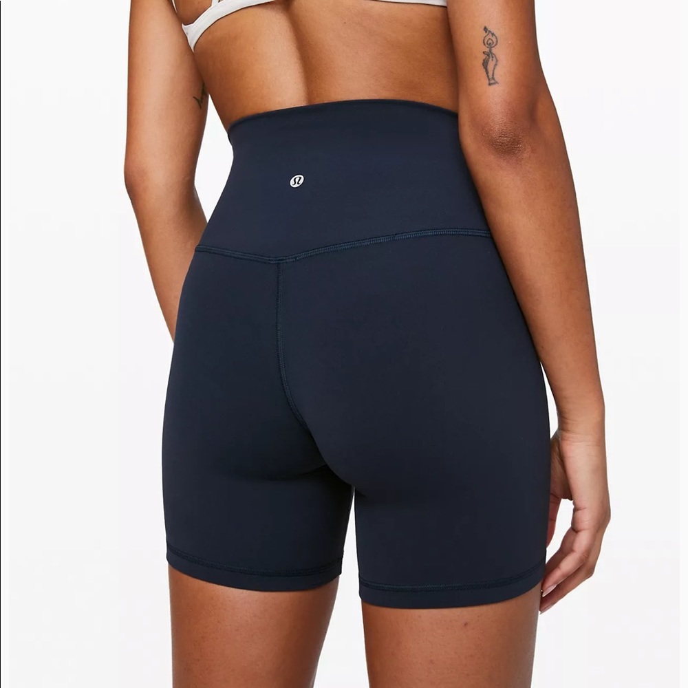 Lululemon Align 6” navy shorts